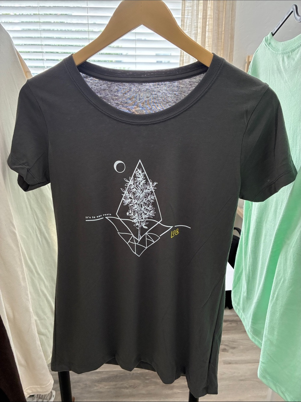 Dark grey Graphic Tee - Organic and Geometric Print